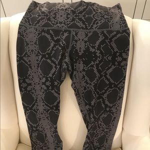 Lululemon Crop Pant